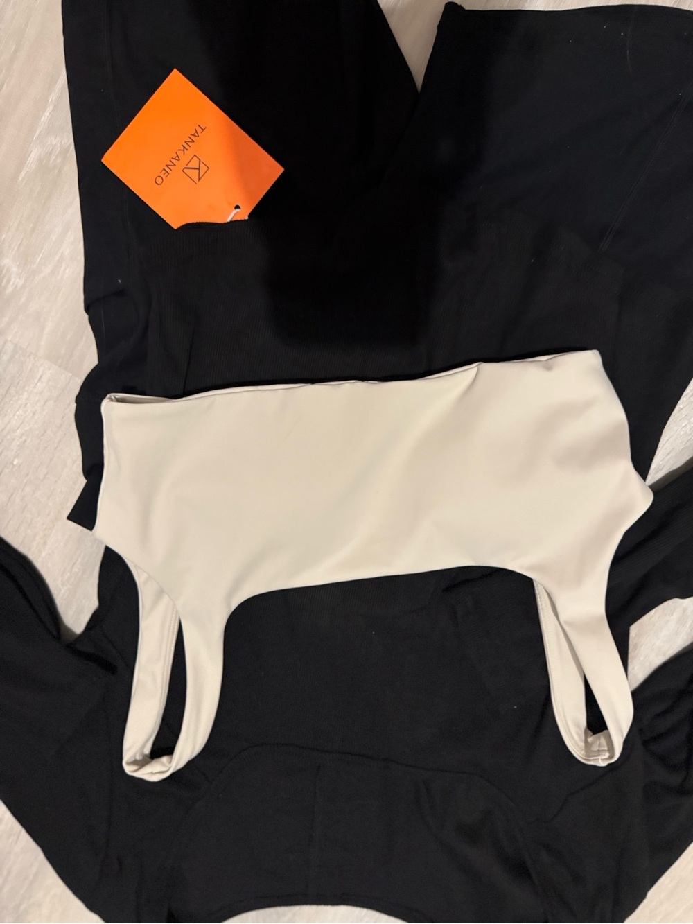 Athletic set size M - Picture 2 of 5
